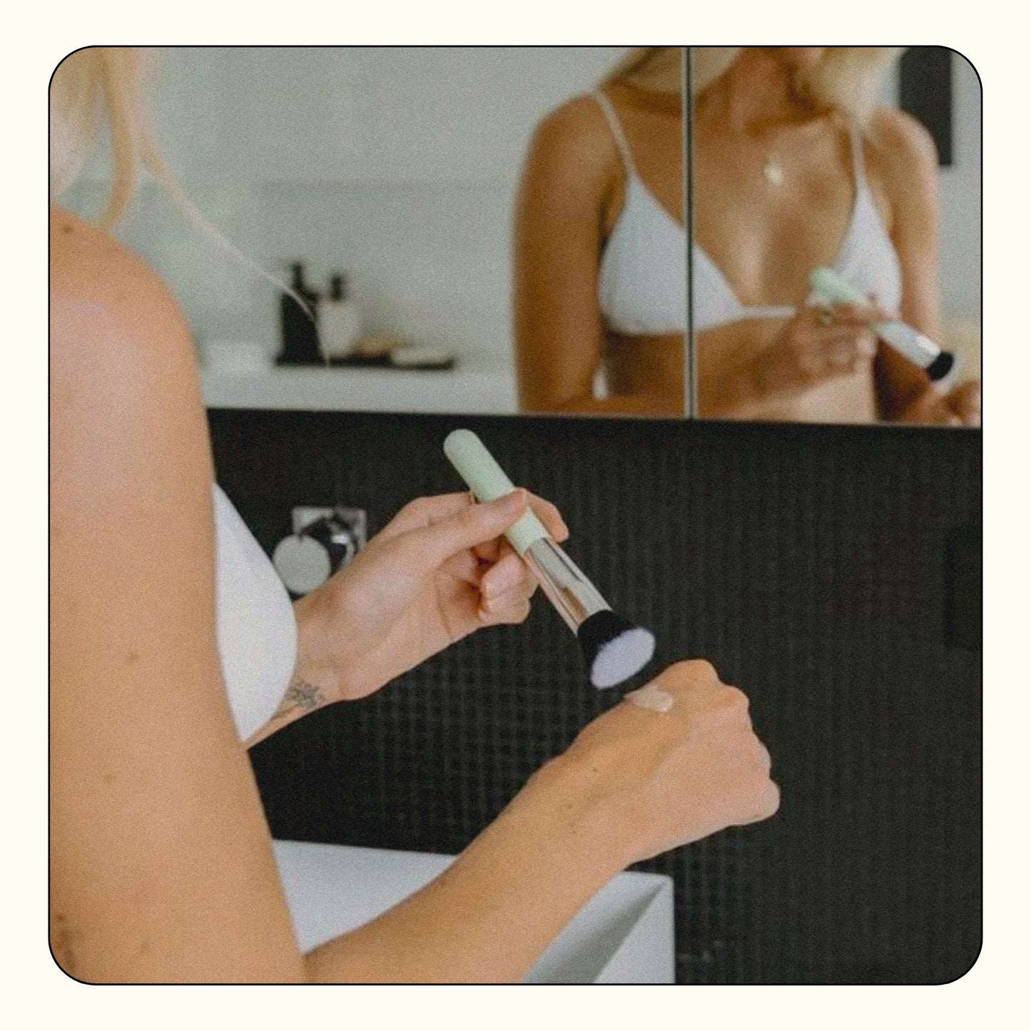 Avocado Zinc SPF Brush