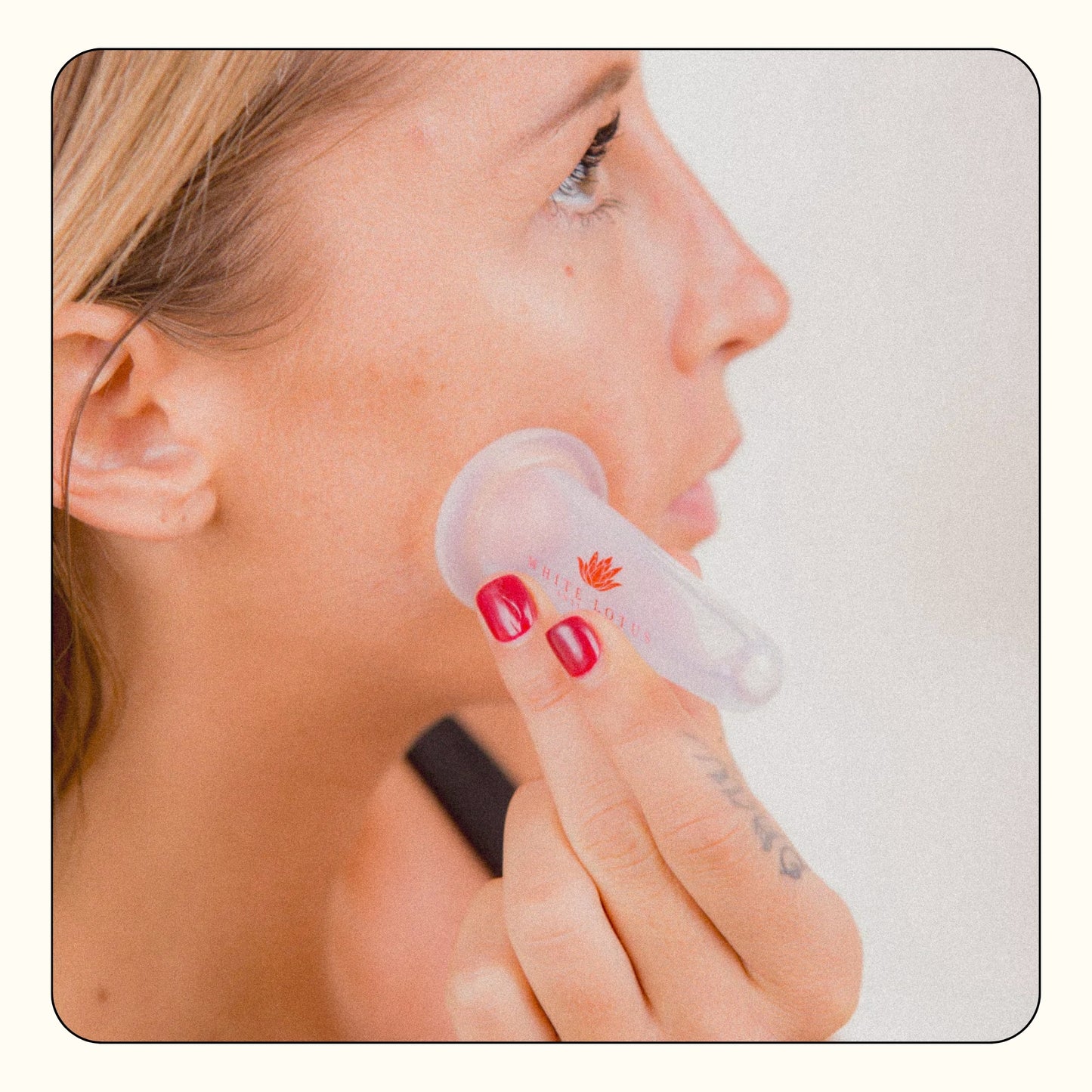 White Lotus Facial Massage Cup
